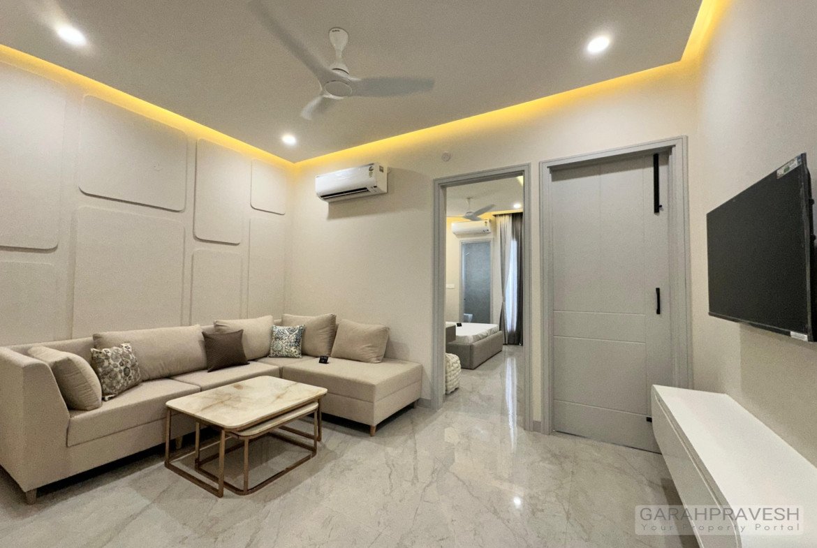 independent villa zirakpur garah pravesh