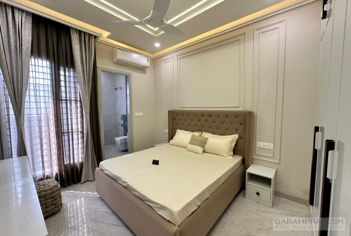 independent villa zirakpur garah pravesh