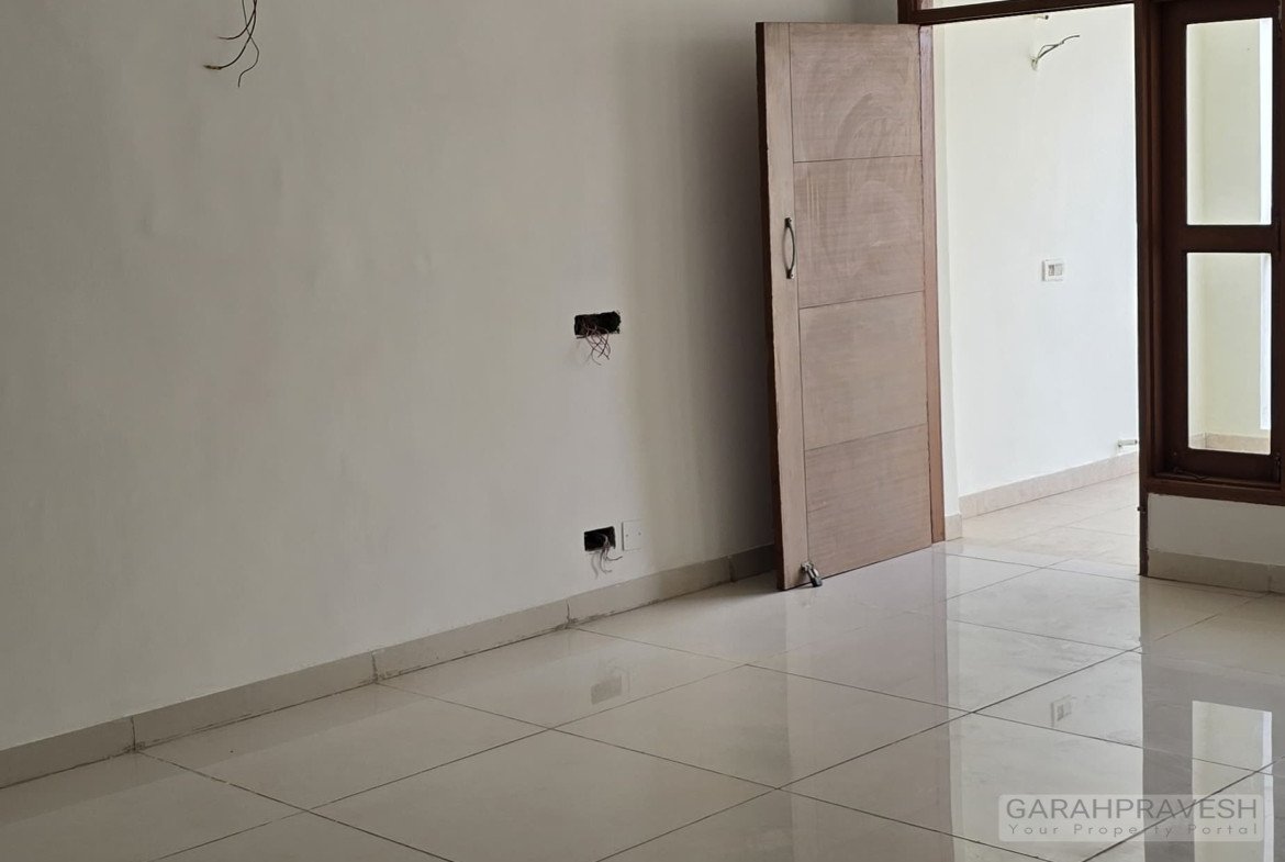 4bhk for sale in zirakpur