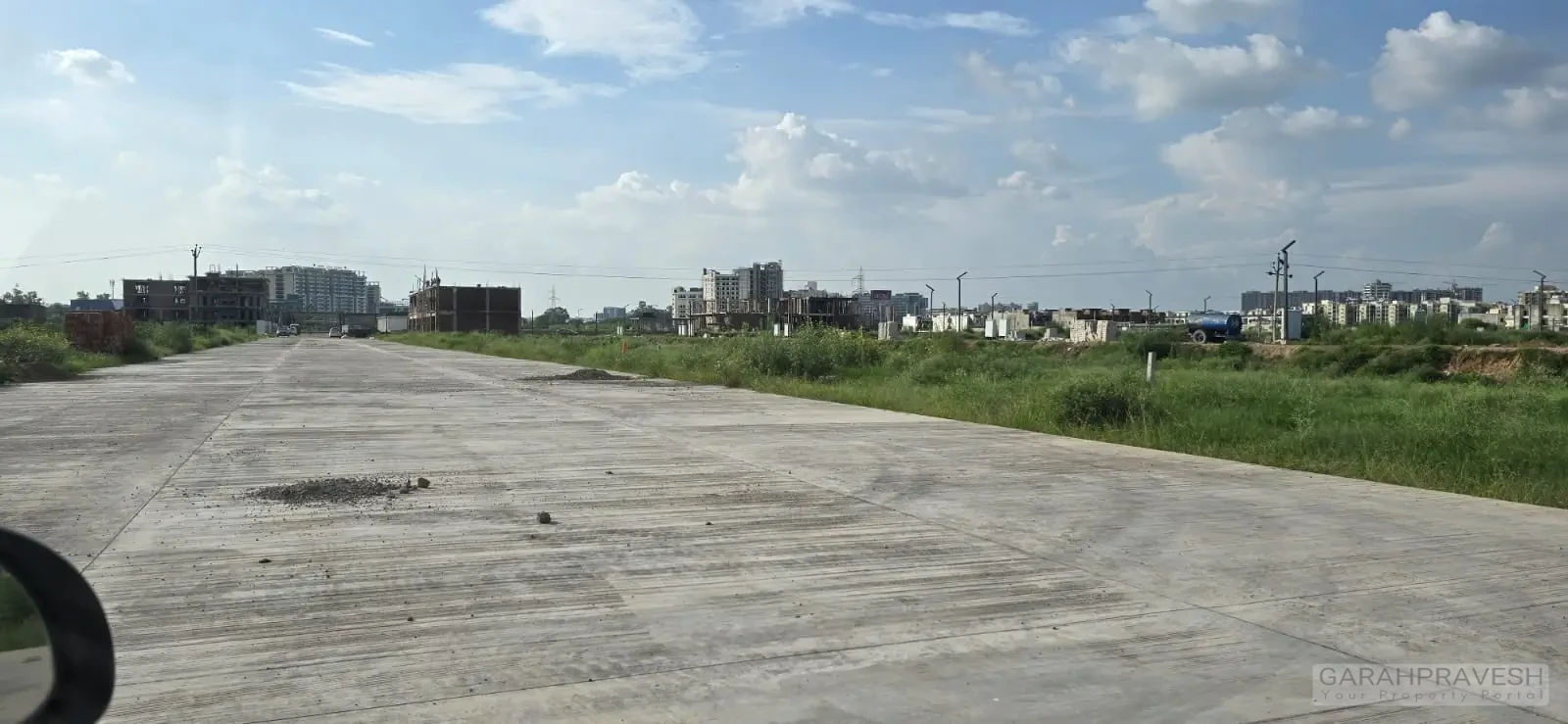 Premium residential plot for sale in Motiaz Amelia Estate, Zirakpur - ready possession, ₹75,000/sq.yd near Patiala Highway