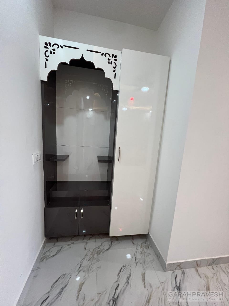 ready-to-move 3BHK low-rise flat in Zirakpur with covered stilt parking and lift facility under 55 lakhs