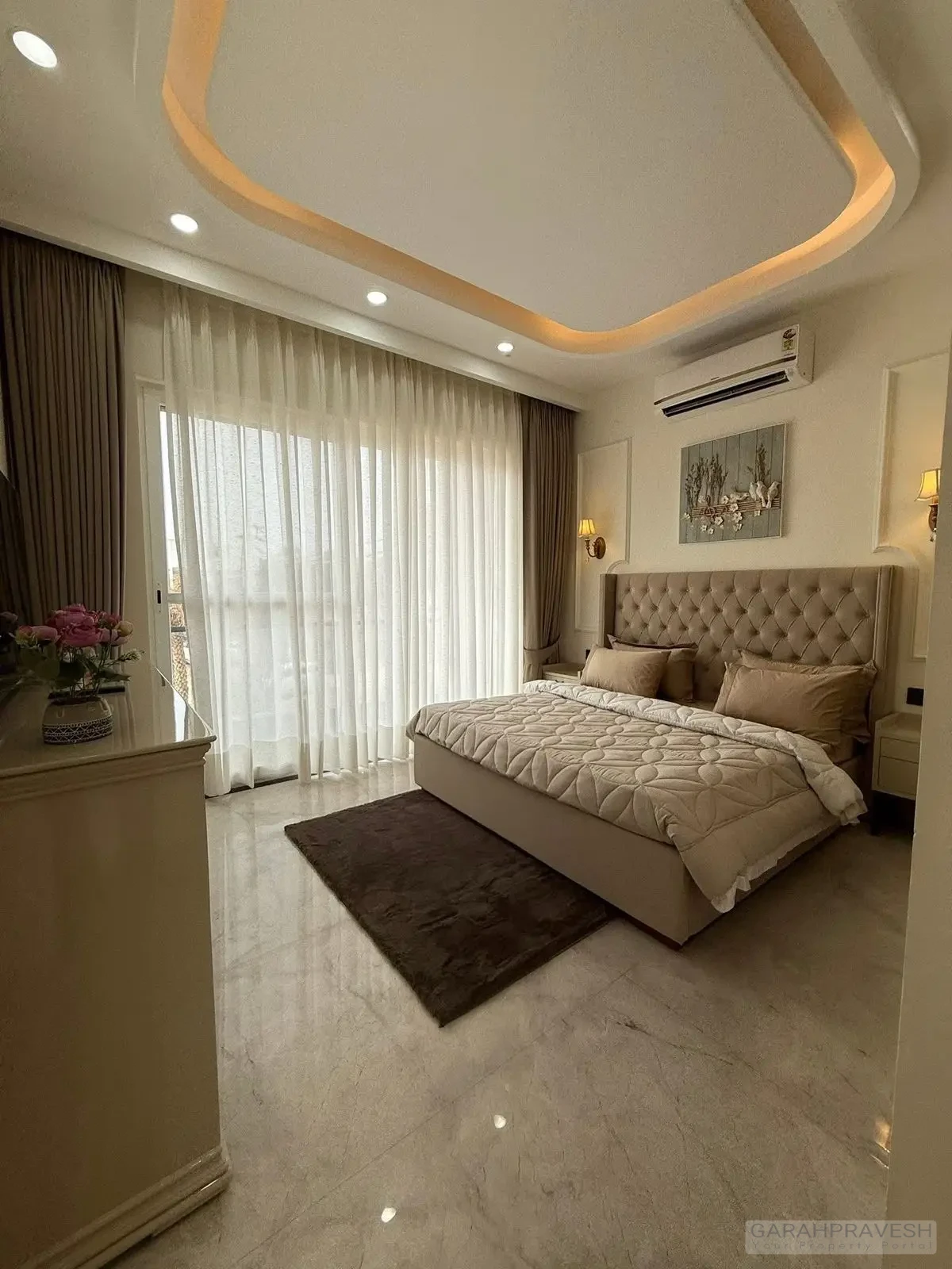 Independent 3BHK Duplex Villa for Sale in Gates Society Zirakpur – 2100 sq.ft. RERA approved, semi-furnished, clubhouse, parks, kids play area, 2 car parkings, near possession, safest green location, direct Patiala Highway connectivity – Contact Garah Pravesh 7087949434