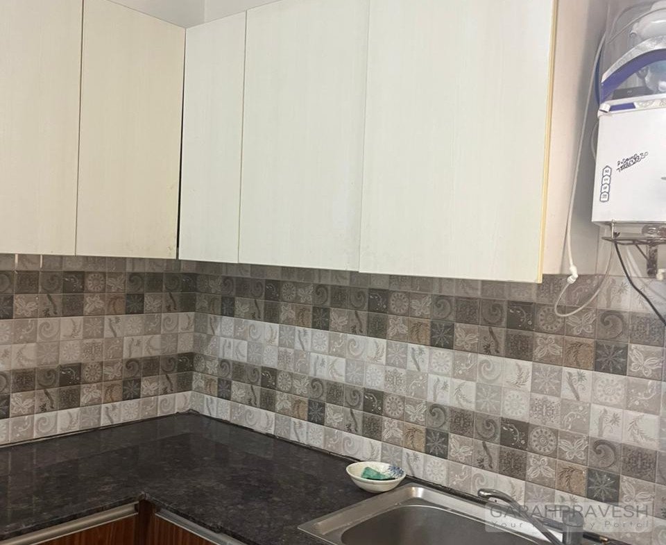 2BHK fully furnished flat for sale in Sushma Joynest MOH Zirakpur, 1080 sqft, ready to move, RERA approved, ₹65 lakh with modern amenities and rental income potential.