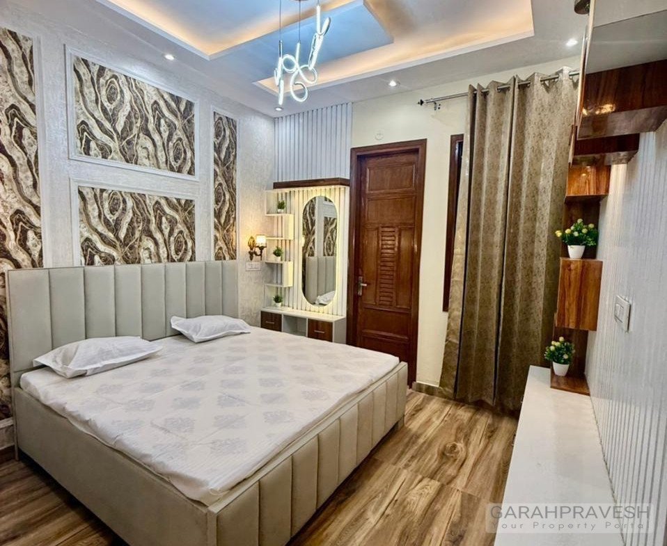 Semi-Furnished Ready to Move 4BHK Villa in Gated Society Kharar – Secure with CCTV and Underground Wiring