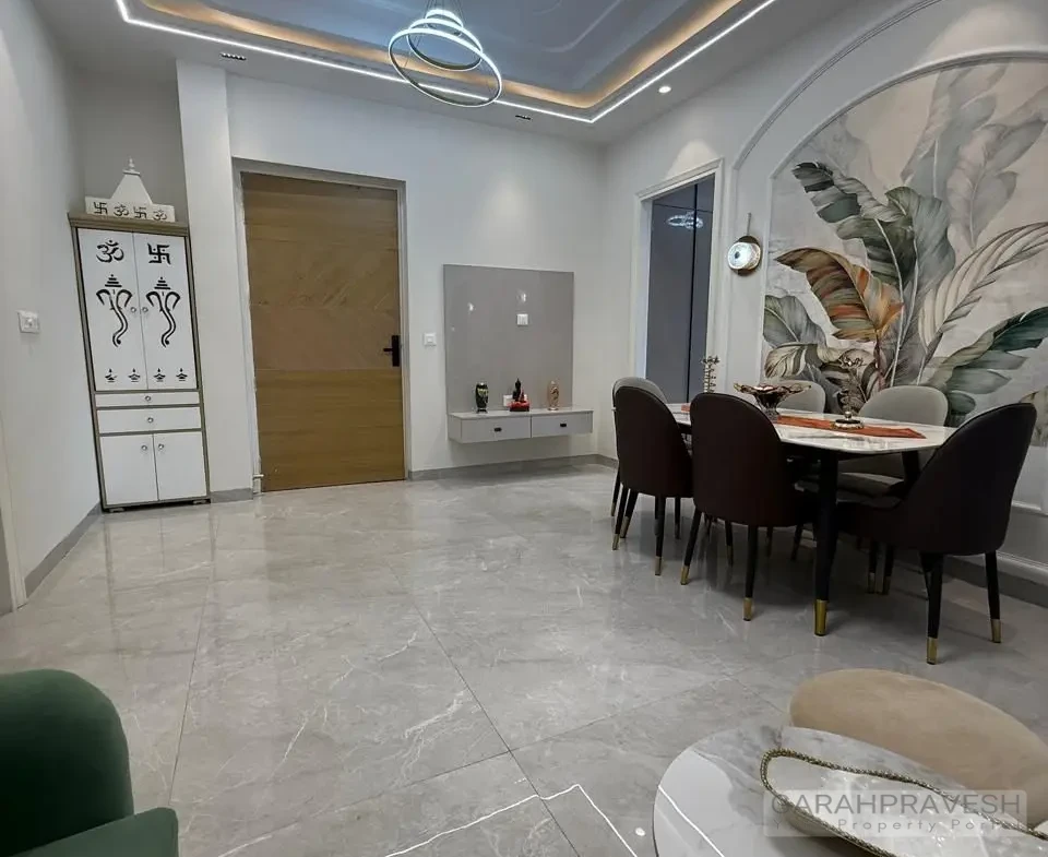 3BHK flats for sale in Green Paradise Zirakpur with lift, store, roof rights, gated community, clubhouse, parks, ready-to-move apartments – Best deals with Garah Pravesh 7087949434