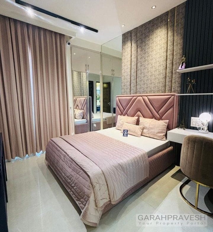 3BHK luxury independent floors for sale in Peermuchalla near Sector 20 Panchkula with lift, stilt parking, store room, gated community and best deals by Garah Pravesh 7087949434