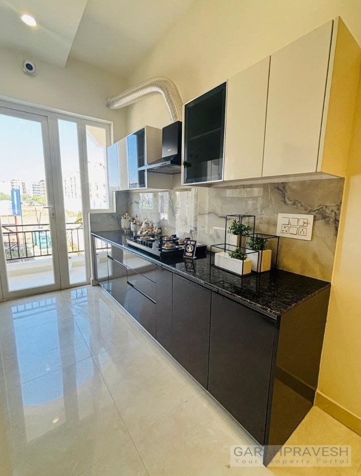 3BHK luxury independent floors for sale in Peermuchalla near Sector 20 Panchkula with lift, stilt parking, store room, gated community and best deals by Garah Pravesh 7087949434