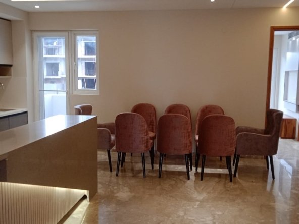 4BHK Independent Floor for Sale in DLF Amravati Panchkula – Ready to Move, 300 Gaz Plot, Gated Community with Clubhouse & Green Parks
