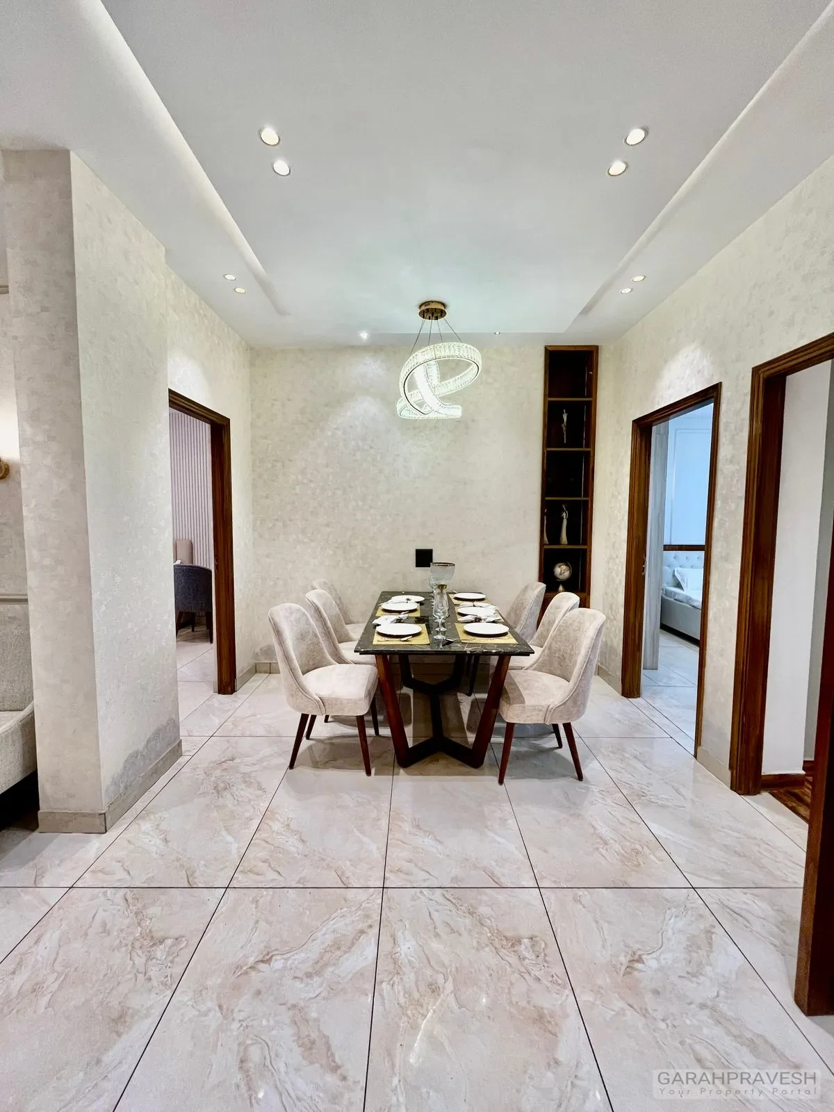 Ready-to-move 3BHK independent floor for sale at Emperor Parsvnath Greens Derabassi near Chandigarh, spacious 210 gaz semi-furnished home with modern amenities – Garah Pravesh 7087949434