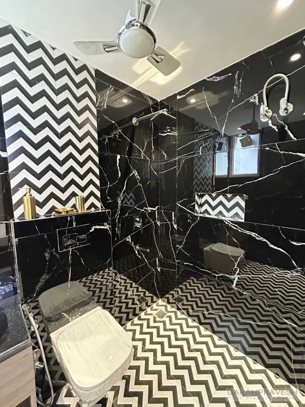 Premium 3BHK builder floors for sale in Serene View Zirakpur on Dayalpura Road with lift, stilt parking, modular kitchen, and modern amenities.