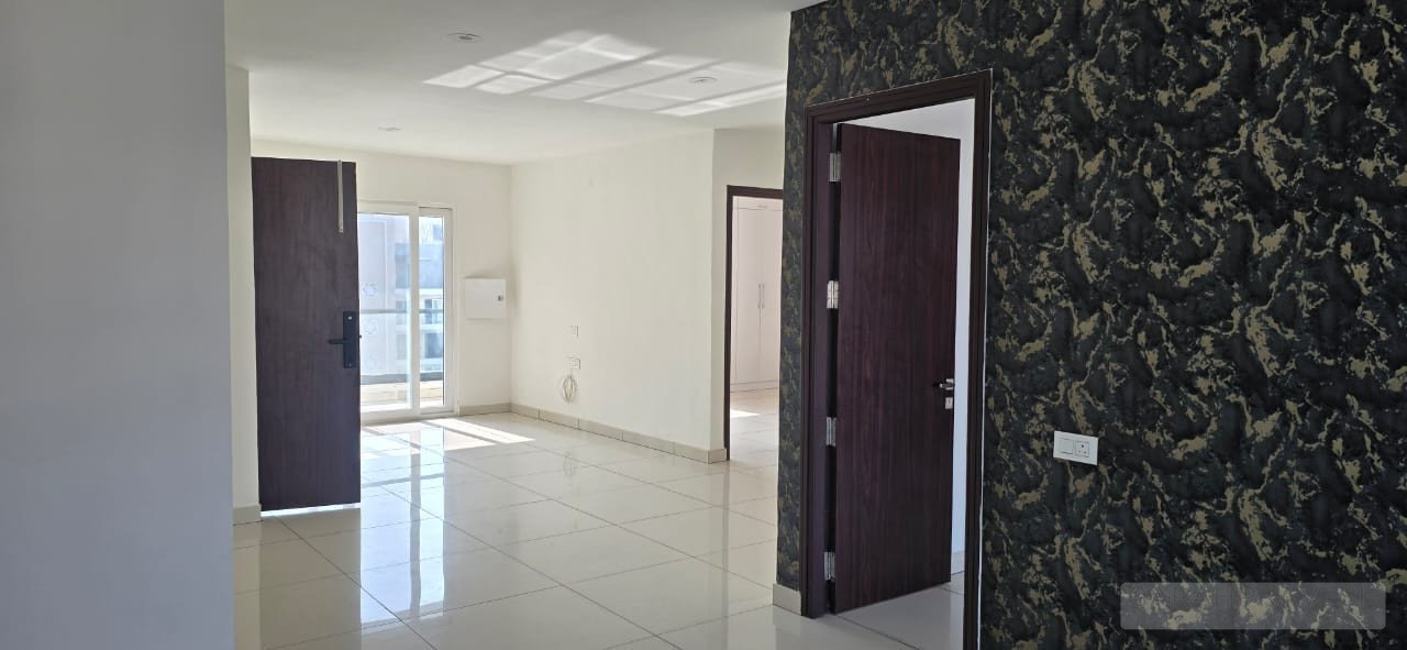 Luxury 4BHK Penthouse for Sale in Hermitage Centralis Zirakpur – 3400 sqft ready-to-move penthouse with modern amenities, park-facing views, and premium VIP Road location