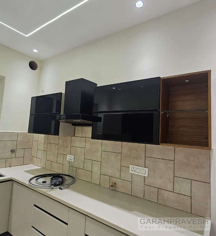 Luxury 4BHK duplex villa for sale in Zirakpur with modular kitchen, spacious bedrooms, gated society, and ready-to-move RERA approved property by Garah Pravesh