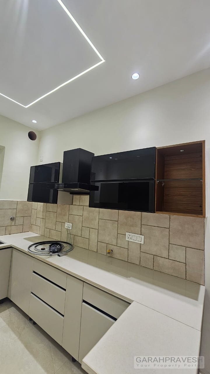 Luxury 4BHK duplex villa for sale in Zirakpur with modular kitchen, spacious bedrooms, gated society, and ready-to-move RERA approved property by Garah Pravesh