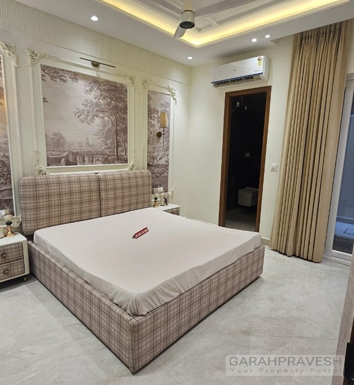 Luxury 4BHK duplex villa for sale in Zirakpur with modular kitchen, spacious bedrooms, gated society, and ready-to-move RERA approved property by Garah Pravesh