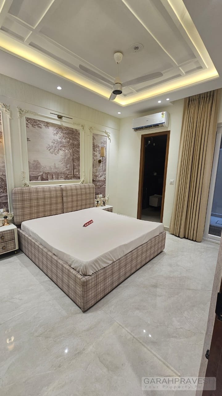 Luxury 4BHK duplex villa for sale in Zirakpur with modular kitchen, spacious bedrooms, gated society, and ready-to-move RERA approved property by Garah Pravesh