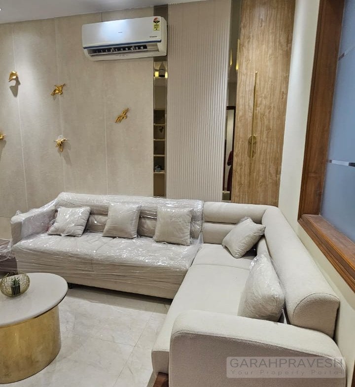 Luxury 4BHK duplex villa for sale in Zirakpur with modular kitchen, spacious bedrooms, gated society, and ready-to-move RERA approved property by Garah Pravesh