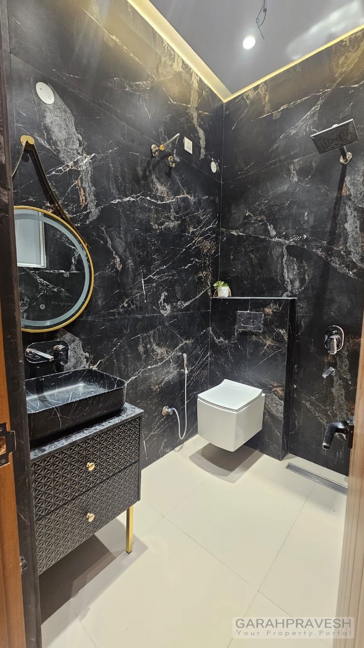 Luxury 4BHK duplex villa for sale in Zirakpur with modular kitchen, spacious bedrooms, gated society, and ready-to-move RERA approved property by Garah Pravesh