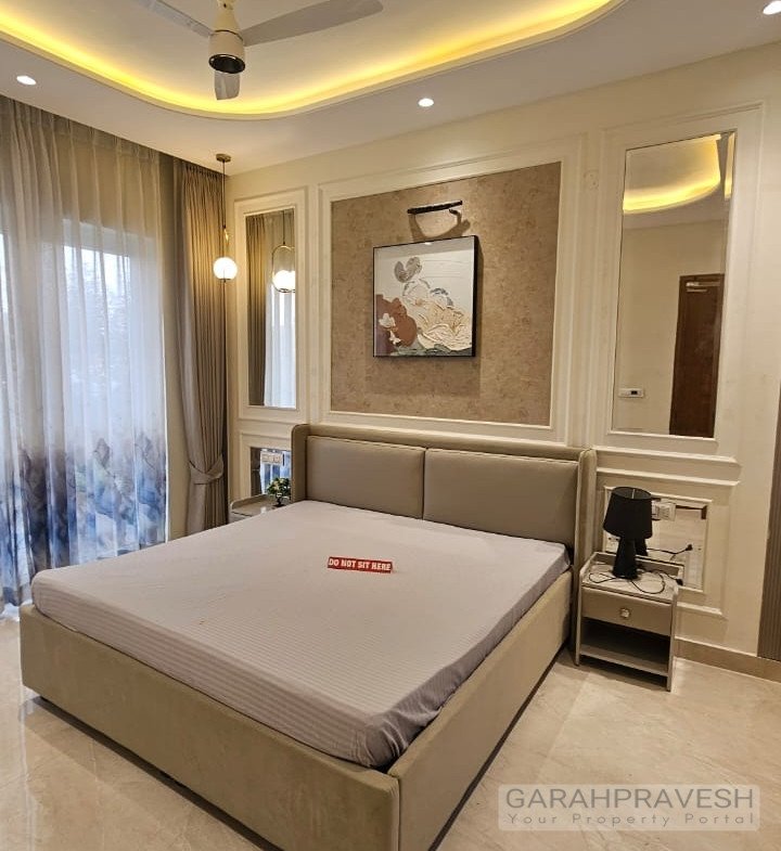 Luxury 4BHK duplex villa for sale in Zirakpur with modular kitchen, spacious bedrooms, gated society, and ready-to-move RERA approved property by Garah Pravesh