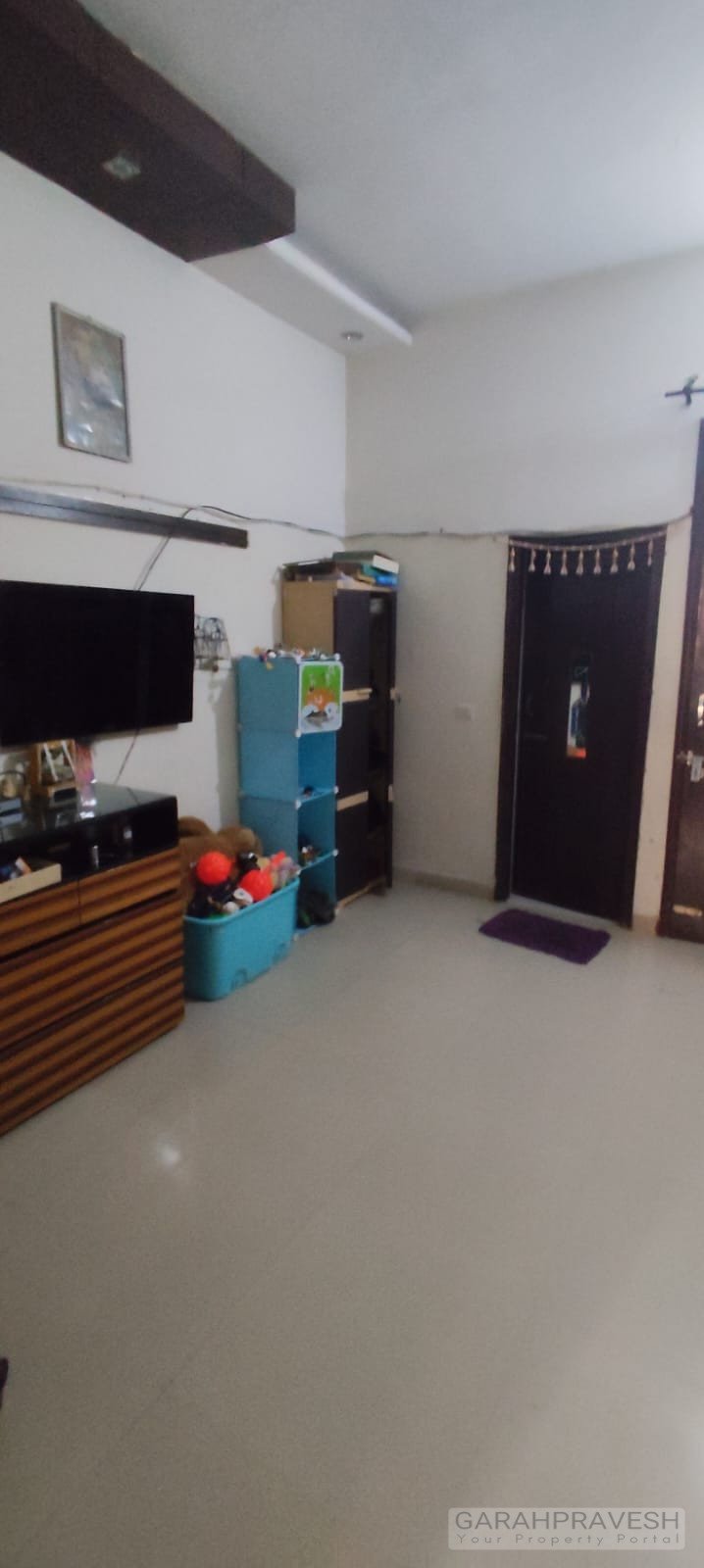 3BHK duplex villa for sale in Jarnail Enclave 2 Zirakpur, 113 gaz semi-furnished independent house with modular kitchen, spacious rooms, roof rights, and excellent connectivity.