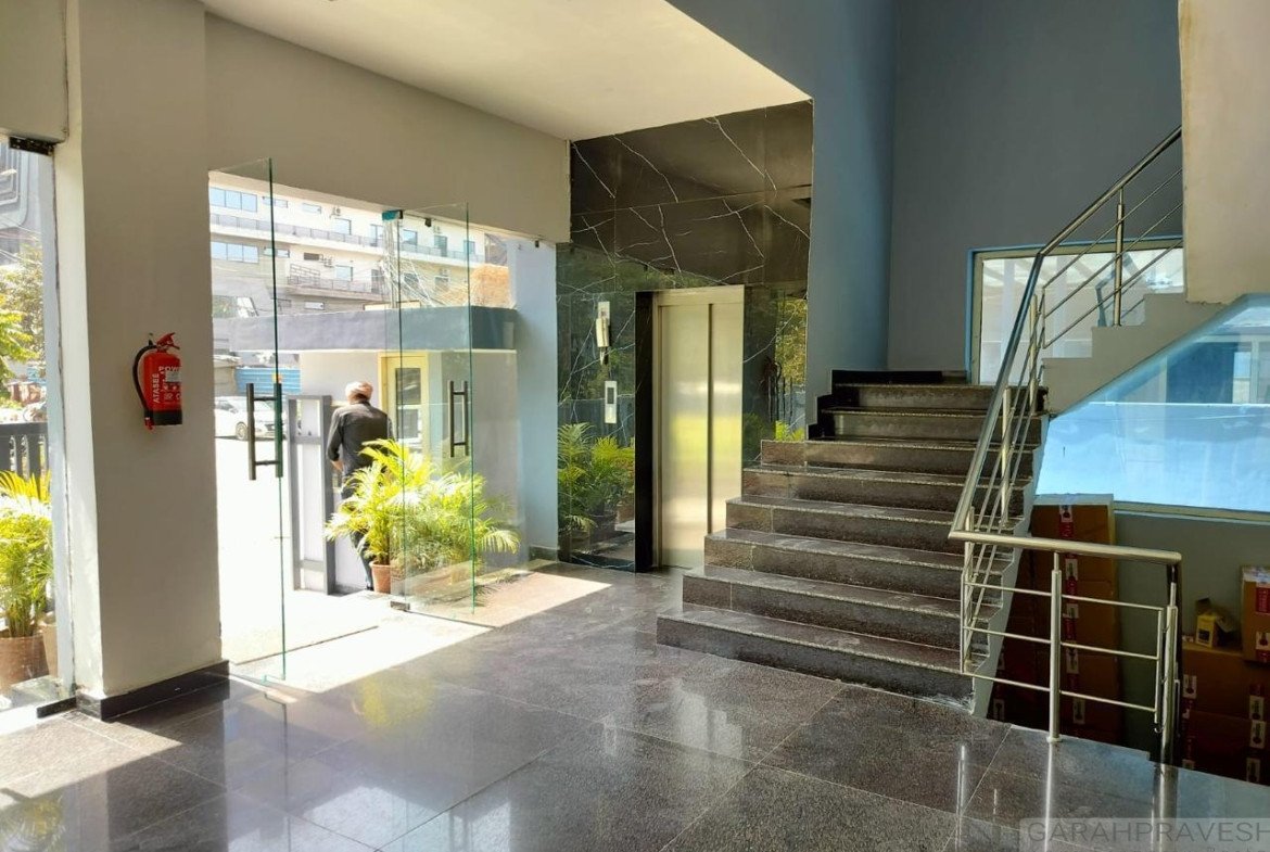 Independent commercial building for sale in Phase 8A Mohali with 16,000 sq ft covered area, fully rented offices, lift, power backup, and high rental income investment property