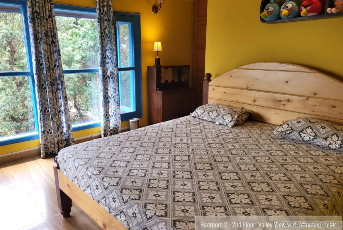 Luxury 6BHK valley-facing independent bungalow near Kasauli Hills with mountain views, private garden and premium interiors in Solan Himachal Pradesh